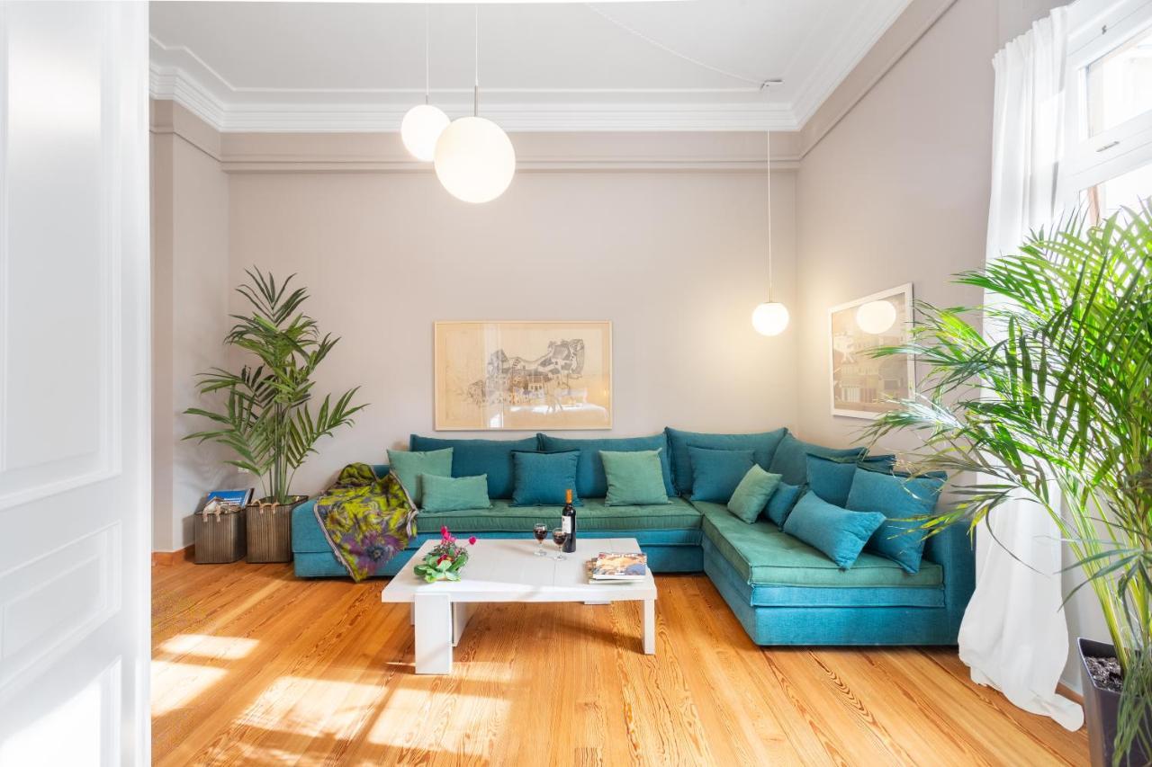 Hidesign Athens Apollon Luxury Apt In Plaka Acropolis Eksteriør billede