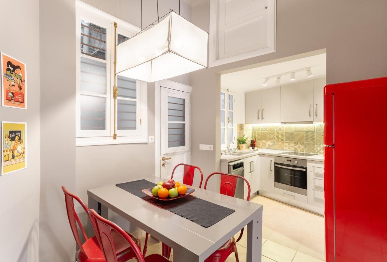 Hidesign Athens Apollon Luxury Apt In Plaka Acropolis Eksteriør billede